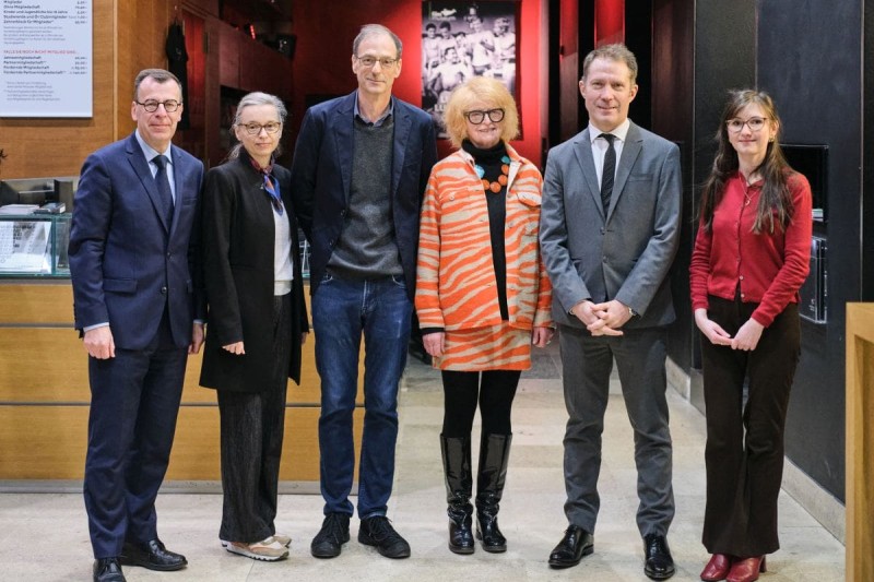 Philippe Sutter, Andrea Pollach, Constantin Wulff, Claire Simon, H.E. Matthieu Peyraud, Zélie Waxin (Foto: ÖFM © Eszter Kondor)