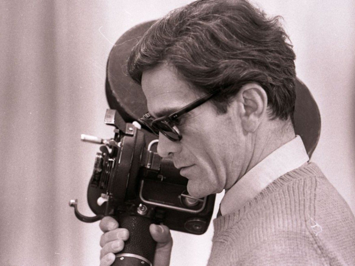 Pier Paolo Pasolini am Set von Salò o le 120 giornate di Sodoma (Foto: CSC Cineteca Nazionale)