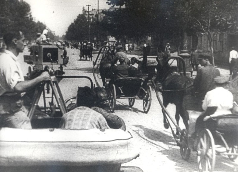 Čelovek s kinoapparatom (Der Mann mit der Kamera), 1929, Dziga Vertov