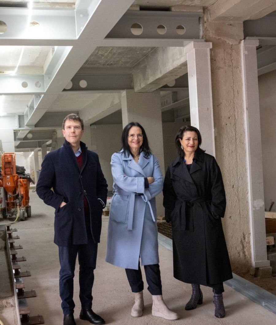 Dachgleiche Filmmuseum LAB im April 2024 mit Michael Loebenstein, StS Andrea Mayer, StRIn Veronica Kaup-Hasler © Lechner/HBF/BMKÖS